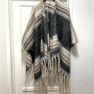 STITCH FIX NEW WITH TAGS PONCHO ONE SIZE